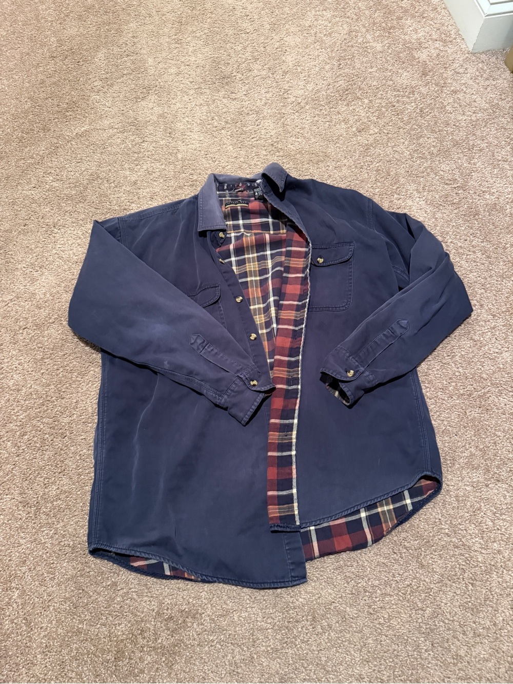 Vintage Men's Navy Button-Up Jacket with Plaid Lining